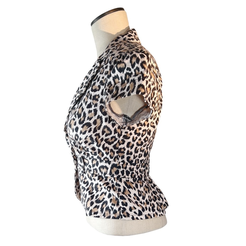Forever 21 Vintage Y2K Leopard Fitted Peplum Short Sleeve Blazer Sz S Pi… - Picture 3 of 6